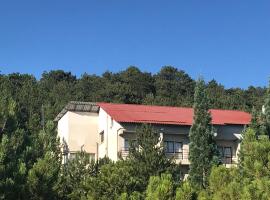 Health Habitat Hotel & Slimming Resort, hotel v destinaci Pedoulas