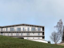 Hotel Lichtenstern, hotel di Soprabolzano