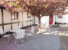 Landet Bed and Breakfast, hotell i Tomelilla