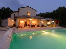 Villa "Duxcaar"