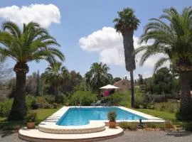 Studio Apartment in grosser Villa mit Pool