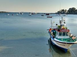 Tu Piso en la Playa, hotel i Villanueva de Arosa