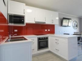 Beachfront 4, 25 Willow Street, apartment in Crescent Head