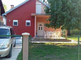 Fig Tree House, hotel di Ulcinj