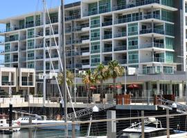 Breakwater Apartment, hotel a Port Adelaide