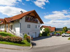 Thermenpension Gigler, hotel di Bad Waltersdorf