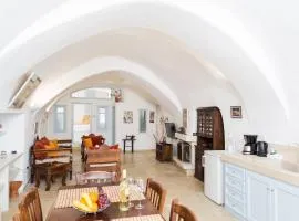 Chrisanthi Villa