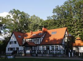Leśniczówka Nibork, hotelli, jossa on pysäköintimahdollisuus kohteessa Nidzica