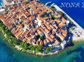 Nona Zena