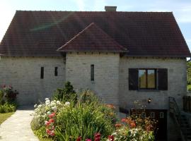 Jolie maison de campagne, holiday rental in Lainsecq