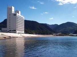 Nishiizu Matsuzaki Itoen Hotel, παραλιακή κατοικία σε Matsuzaki