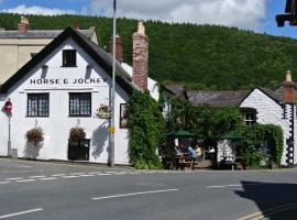 The Horse & Jockey Inn, B&B v mestu Knighton