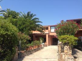 Cala d'Ambra e Ogliastra, hotel en San Teodoro