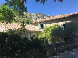 Maison de la Fontaine, hótel í Les Baux-de-Provence