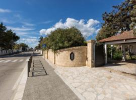 Villa Ariel by BarbarHouse, ξενοδοχείο σε Torre Lapillo