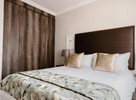 Kyalami Creek, hotell med parkeringsplass i Midrand