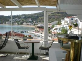 Adonis Guesthouse, hotel em Batsi