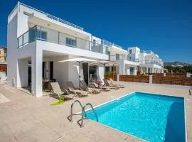 Villa White Moonflower