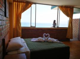 Meflo Playa Grande, hotel keluarga di Chala