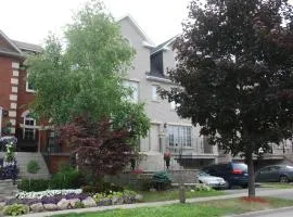 Sara's Place - Strictly Kosher Home