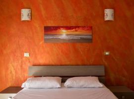 Madogi, hotel with parking in SantʼAngelo di Brolo