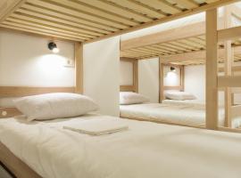 Gravitas Hostel, hostel ve Splitu