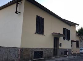 CASALE PRATOTERRA 2, casa de campo em Bracciano