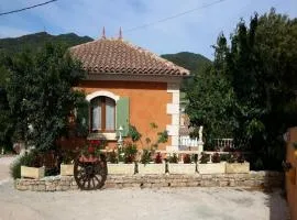 Casa das oliveiras