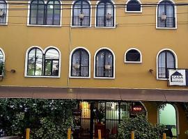 Casa Echavarria, hotel v San José