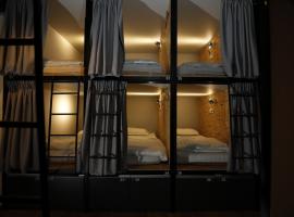 Sleepbox Hotel, capsule hotel in Cameron Highlands
