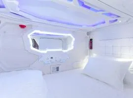 Avagard Capsule Hotel - Suvarnabhumi Airport