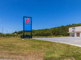 Motel 6-Sudbury, ON, хотел близо до Летище Greater Sudbury - YSB, Съдбъри