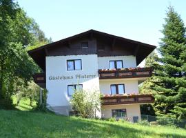 Gästehaus Pfisterer, hotel em Bad Schallerbach