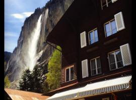 Hotel Hornerpub, hotel em Lauterbrunnen