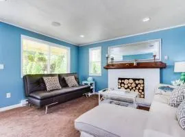 Bright Beach Town Bungalow