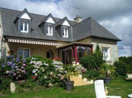 Les Hortensias, hotel v destinaci Saint-Pierre-de-Plesguen