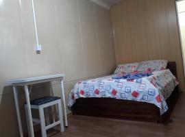 Suíte Barros – hotel w mieście Navegantes