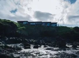 Kleifar: Ocean View Apartment