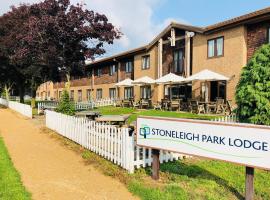Stoneleigh Park Lodge, hotel in Leamington Spa