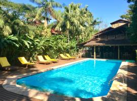 Hotel Pousada Katmandu, hotel dengan kolam renang di Maresias