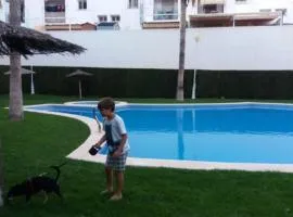 Habitación doble con baño privado, Desayuno y piscina