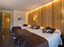 Hotel La Coma, hotel near Bac Barquins ll, Setcases