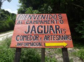 Campamento Jaguares, hotel v destinaci Lacanjá