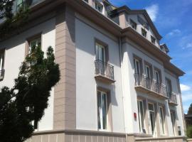 La Demeure des 2 Trésors, hotel i La Bresse