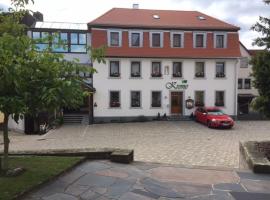 Hotel & Gästehaus Krone – hotel w mieście Geiselwind
