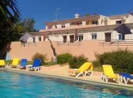 Falfeira Apartments