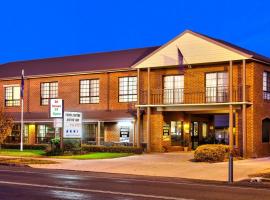 Holbrook Town Centre Motor Inn, hotel a Holbrook