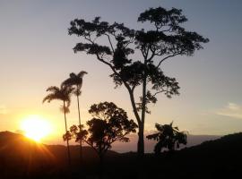 Daintree Holiday Homes - Yurara, hôtel à Cow Bay