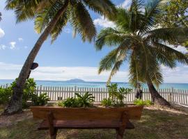 Sables d'Or Luxury Apartments, hotel in Beau Vallon