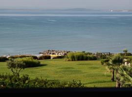 Sea Club Sarafovo Apartments, hotel en Burgas